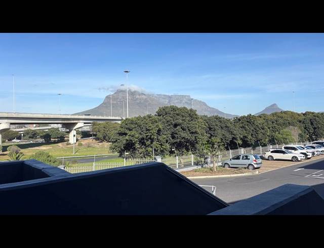 BUSINESS PROPERTY TO RENT IN NORTHGATE ISLAND